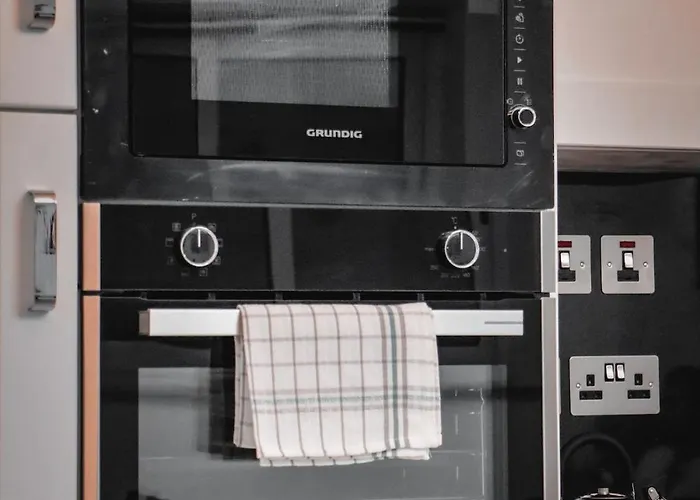 Beachfront 1 Апартаменты