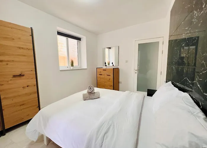 Апартаменты Beachfront 1